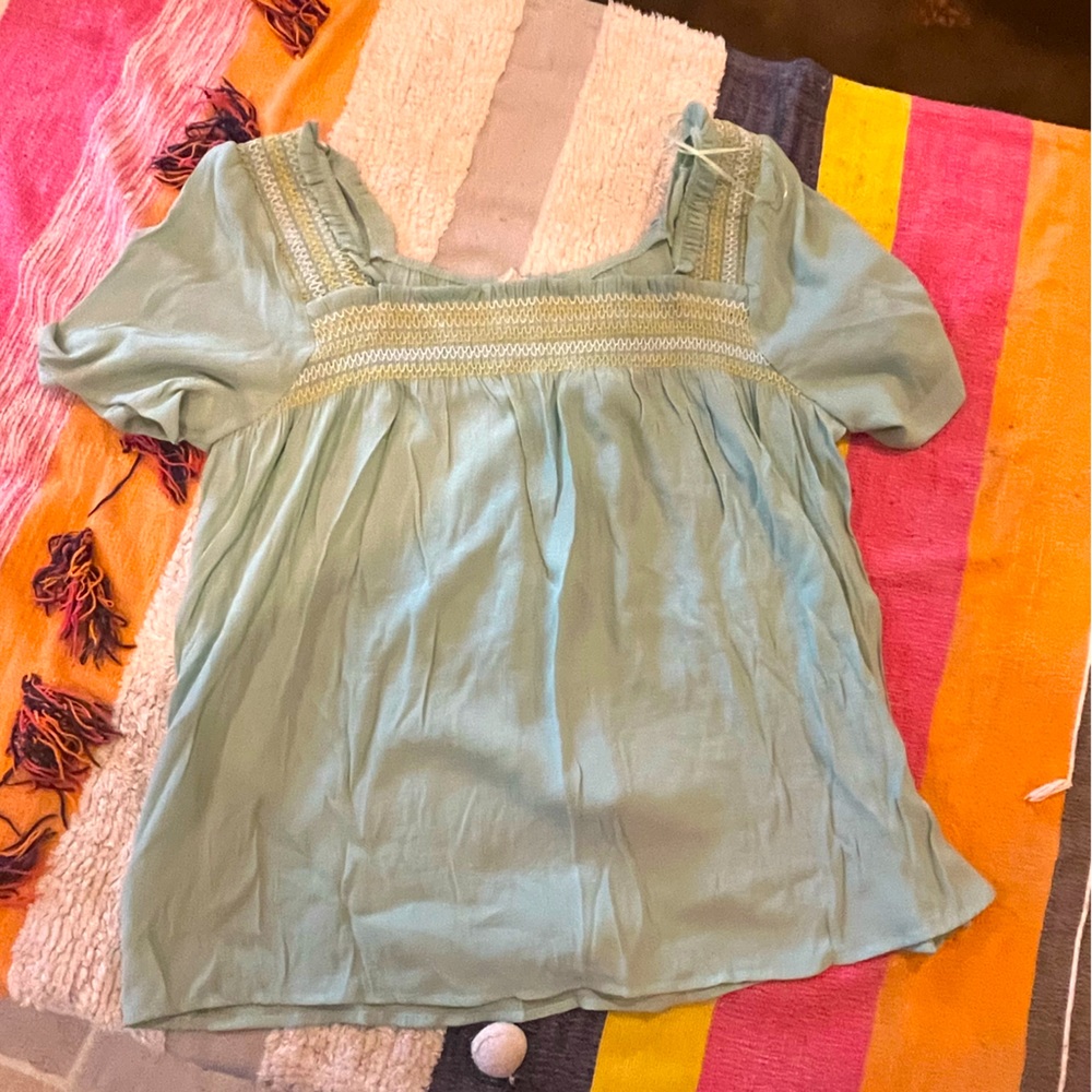 Pale green babydoll with rouching. XXXL.  Removed tags to wash.  Never worn